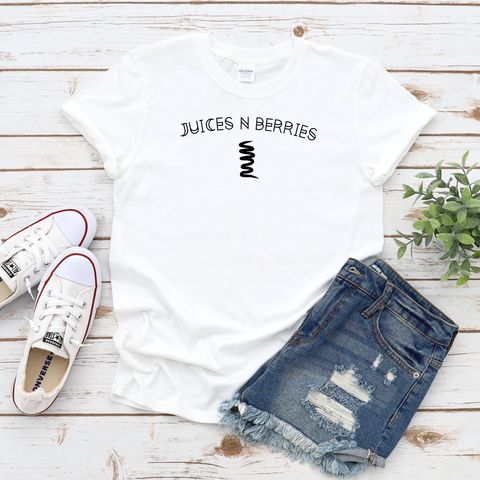 Juices 'N' Berries - 4B Hairtype Shirt (White) - Me You US, LLC